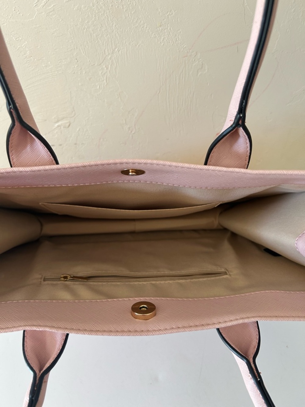 Marilyn Monroe Pale Pink Tote Handbag Purse W/Double Handles NWT - Picture 3 of 5